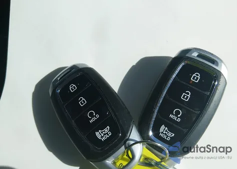 2020 Hyundai Venue Denim z USA, uszkodzony, nr VIN KMHRC8A31LU021924